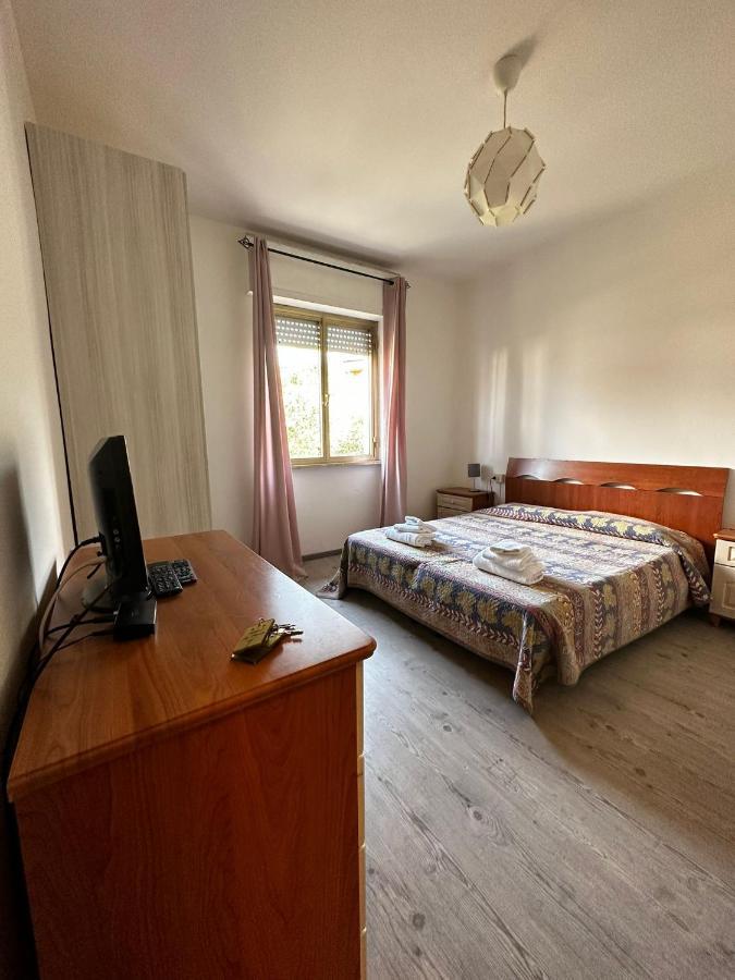 Hotel La Pineta Каррара Екстер'єр фото