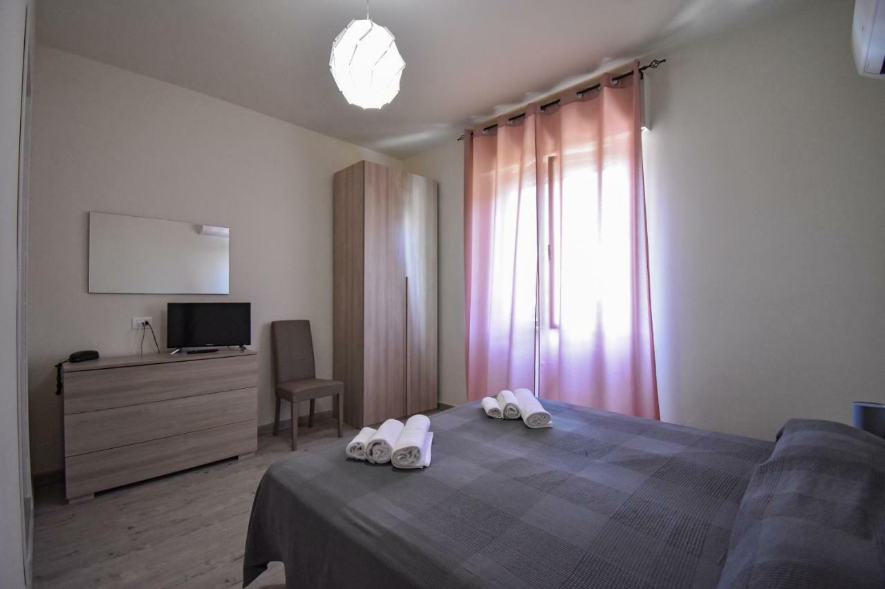 Hotel La Pineta Каррара Екстер'єр фото